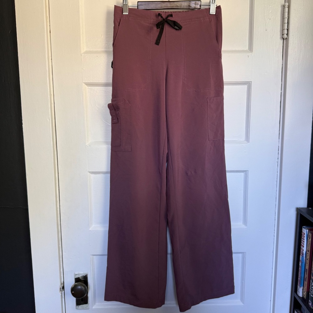 Carhartt Force Women Purple Cargo Scrub Pants Wide Leg XS C52110 Mauve